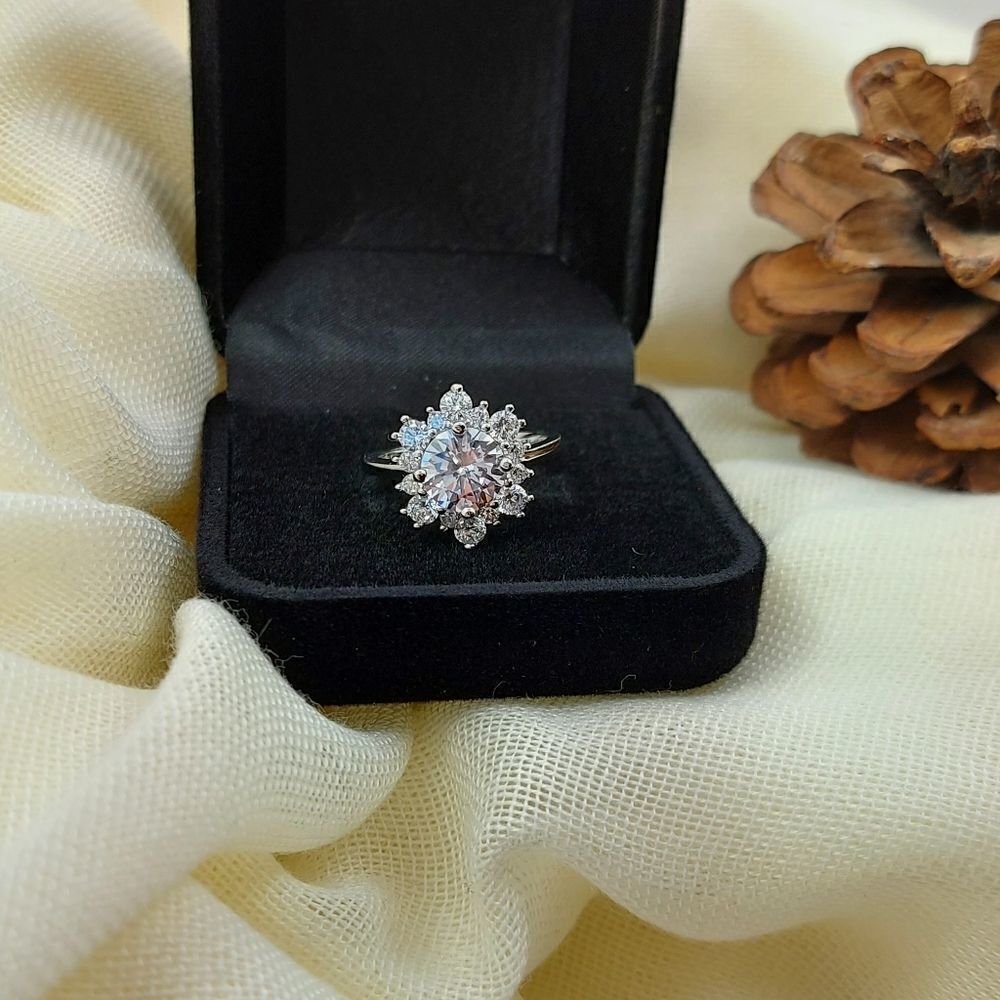 18K White Gold-Plated Simulated Diamond 925 Sterling Silver Engagement Ring - Picture 3 of 9